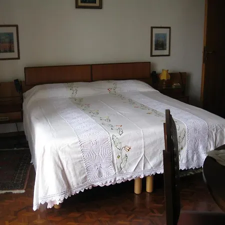La Casa Dei Pini * Malnate