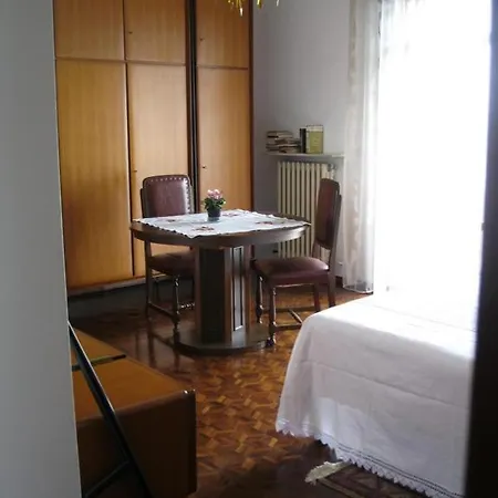 La Casa Dei Pini Malnate