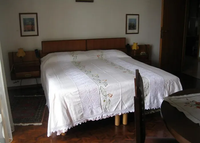 La Casa Dei Pini * Malnate